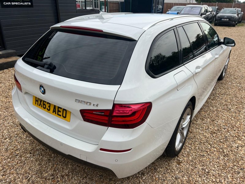BMW 5 SERIES