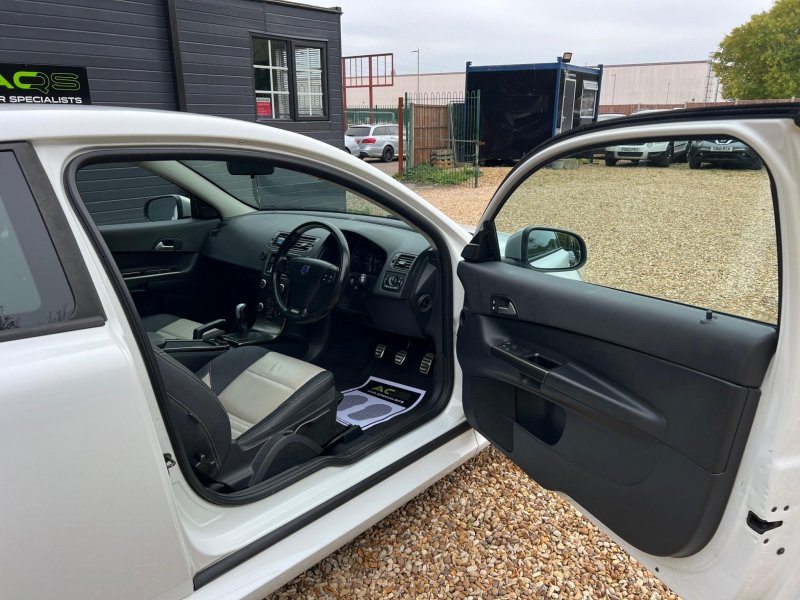 VOLVO C30