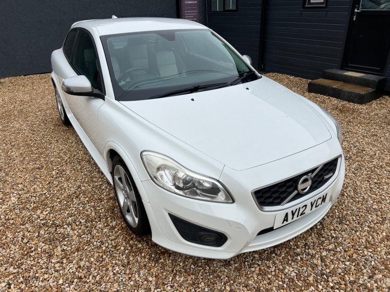 VOLVO C30