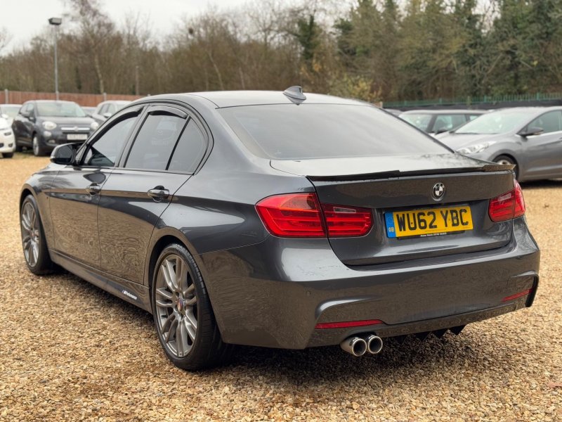 BMW 3 SERIES