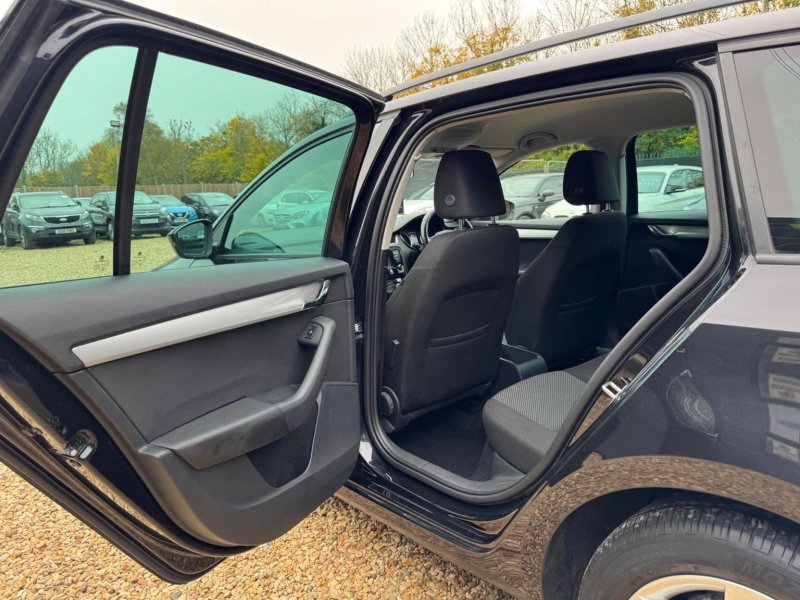 SKODA OCTAVIA