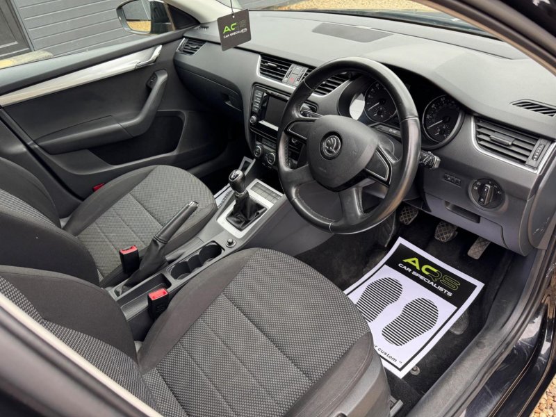 SKODA OCTAVIA
