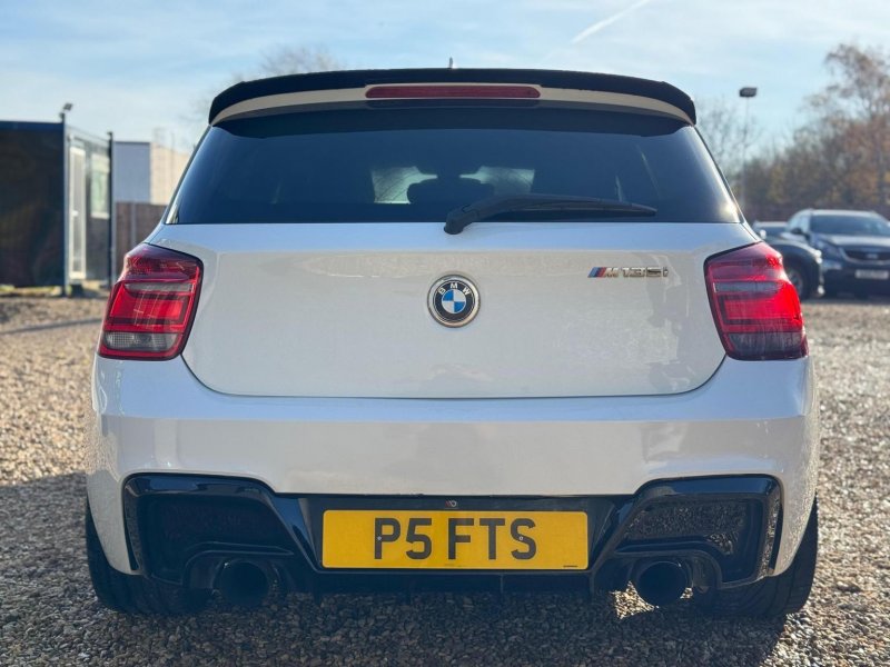 BMW 1 SERIES
