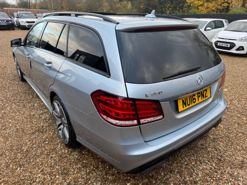 MERCEDES-BENZ E CLASS