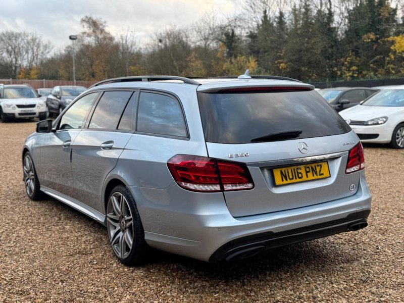 MERCEDES-BENZ E CLASS