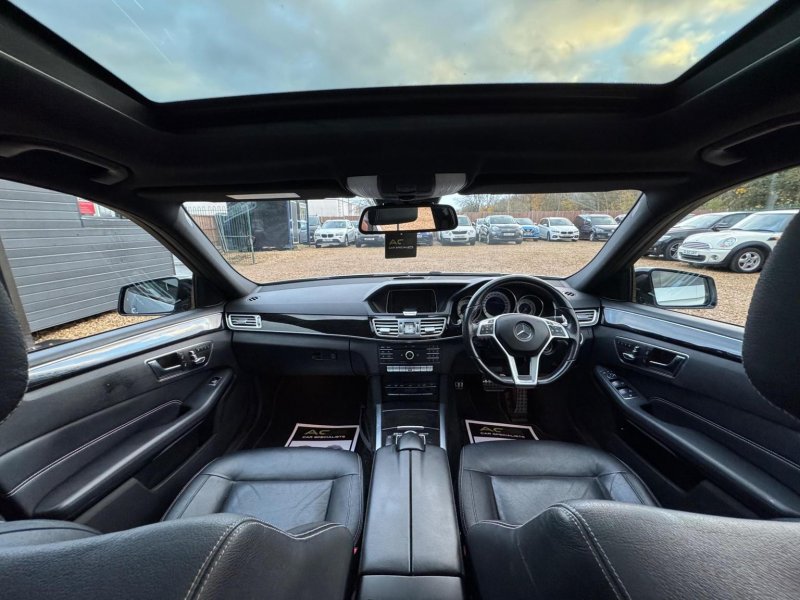 MERCEDES-BENZ E CLASS