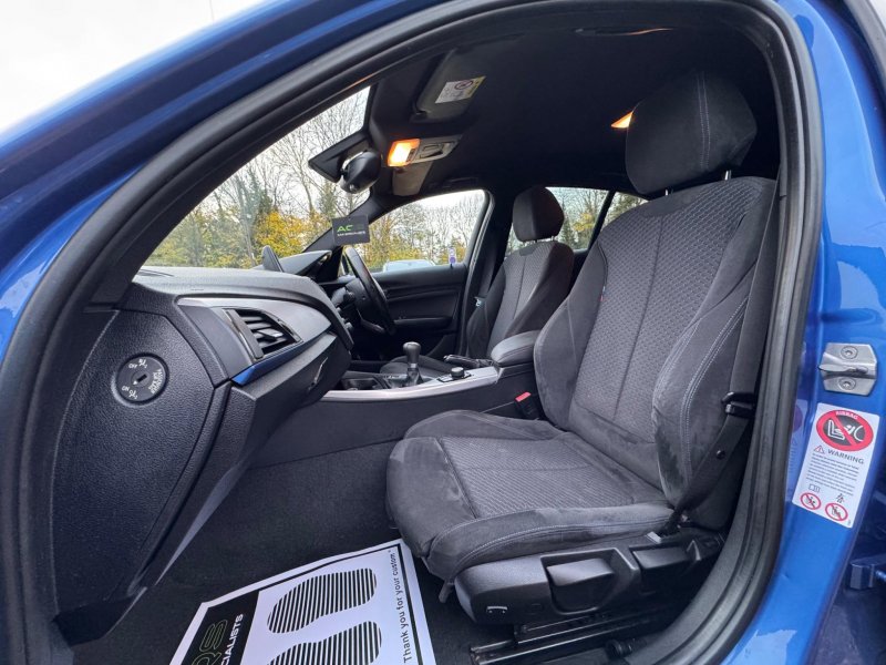 BMW 1 SERIES