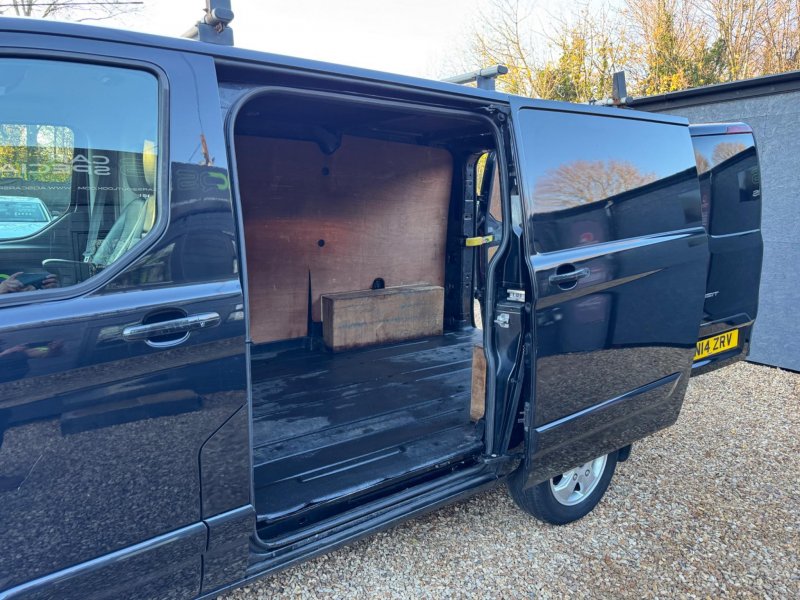 FORD TRANSIT CUSTOM