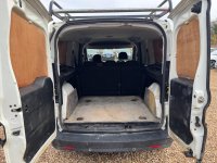 VAUXHALL COMBO