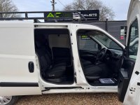 VAUXHALL COMBO