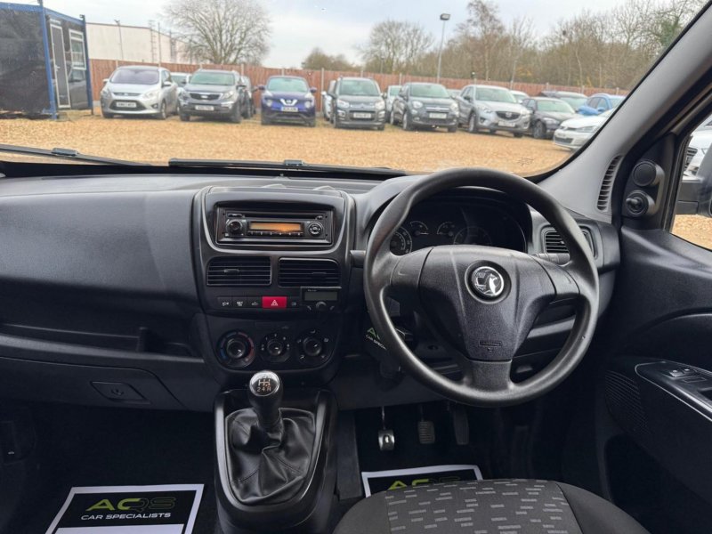 VAUXHALL COMBO