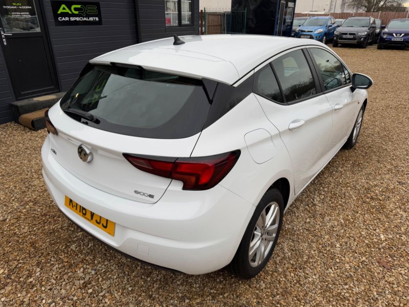 VAUXHALL ASTRA