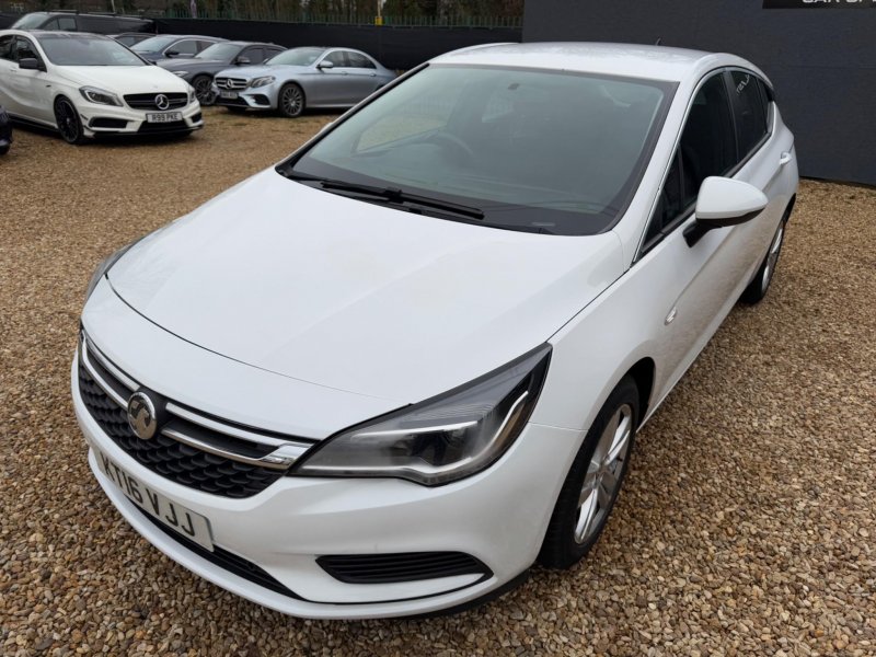 VAUXHALL ASTRA