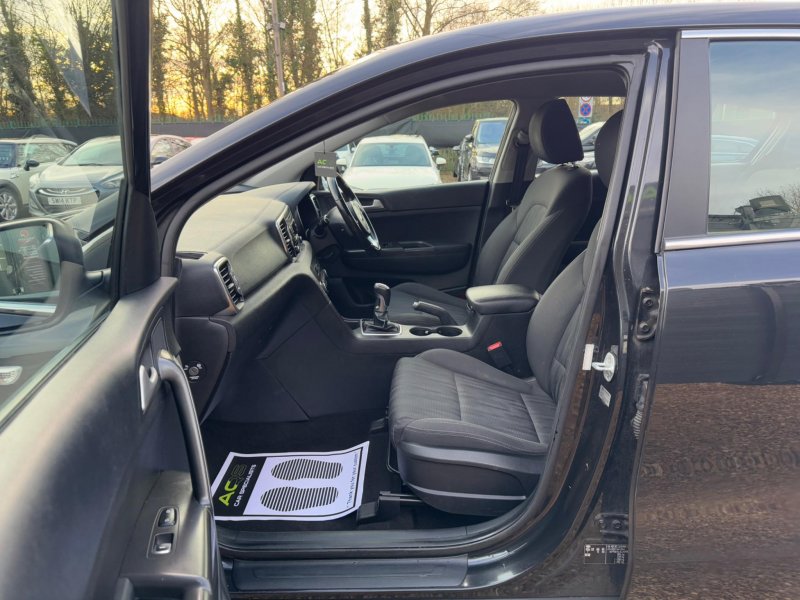 KIA SPORTAGE