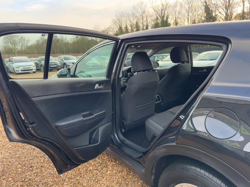 KIA SPORTAGE