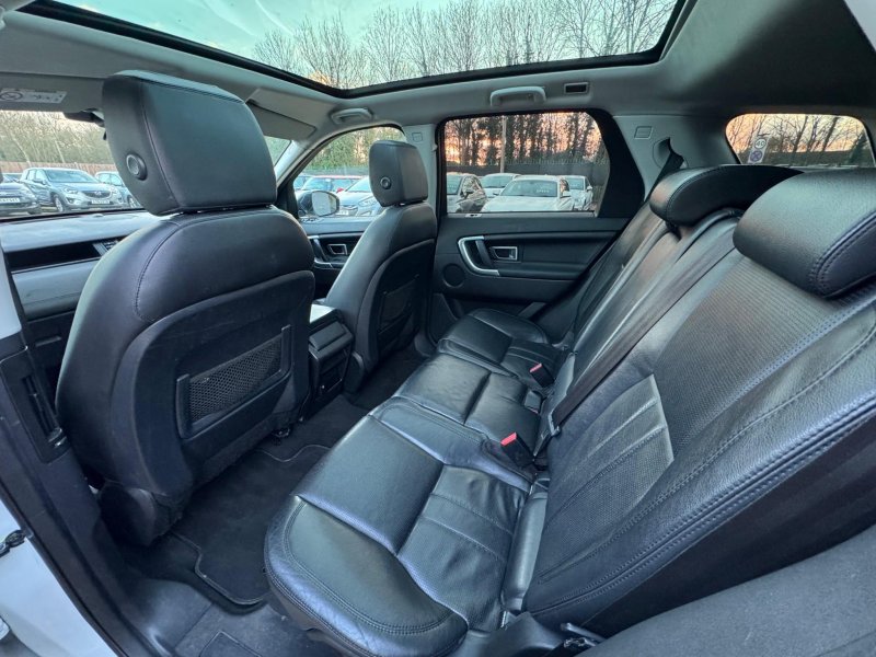 LAND ROVER DISCOVERY SPORT