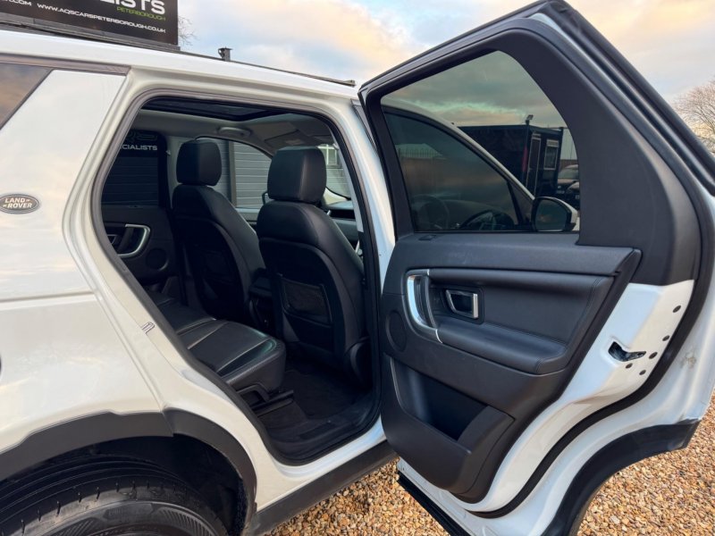 LAND ROVER DISCOVERY SPORT