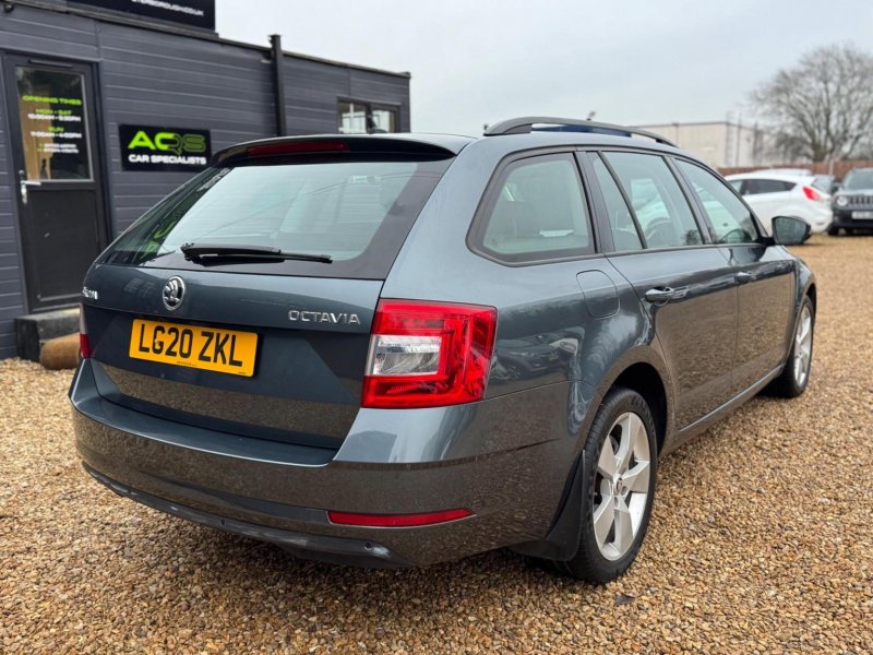 SKODA OCTAVIA