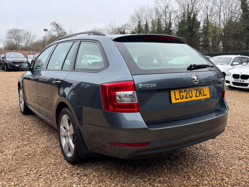 SKODA OCTAVIA
