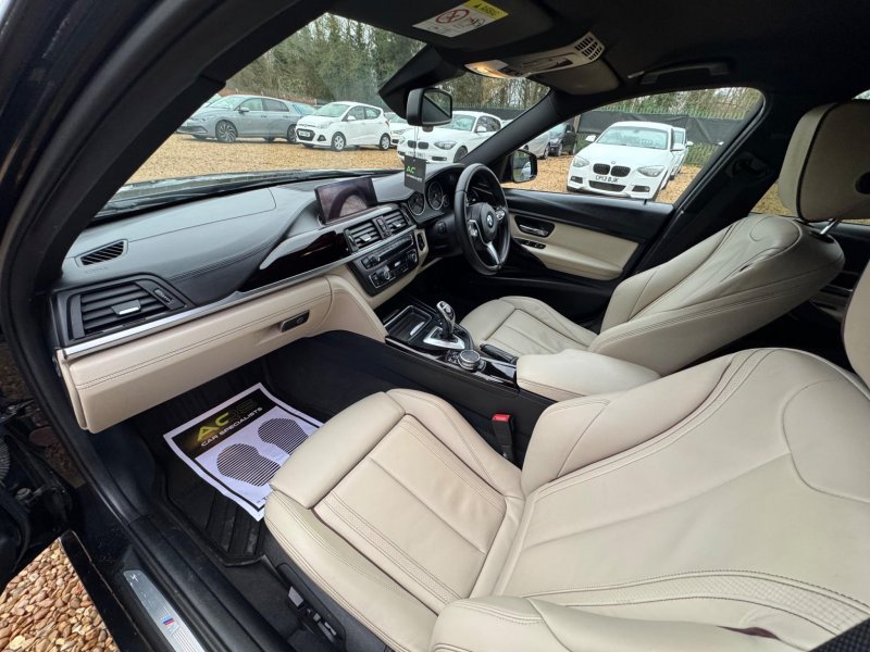 BMW 3 SERIES