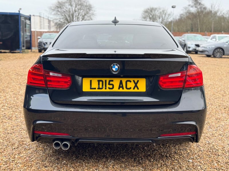 BMW 3 SERIES