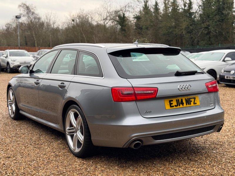 AUDI A6 AVANT