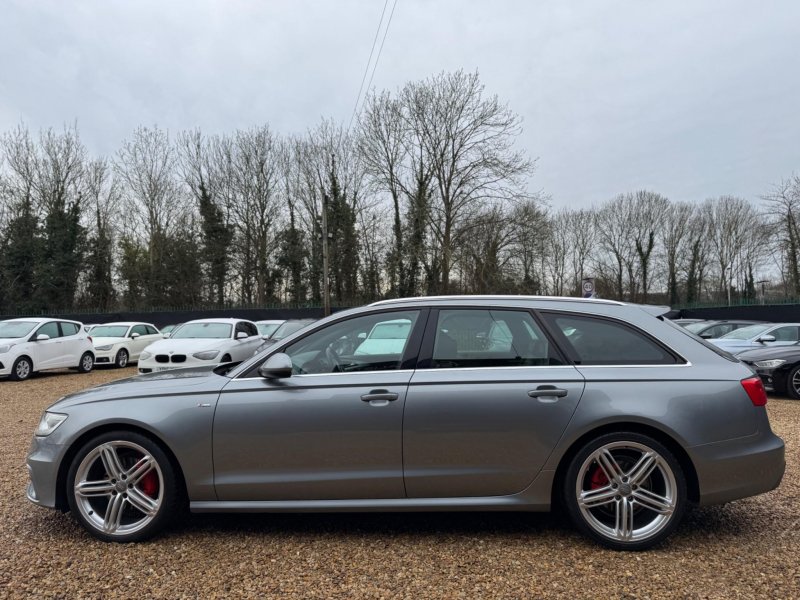 AUDI A6 AVANT