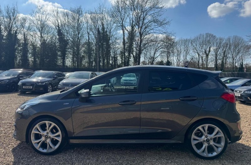 FORD FIESTA