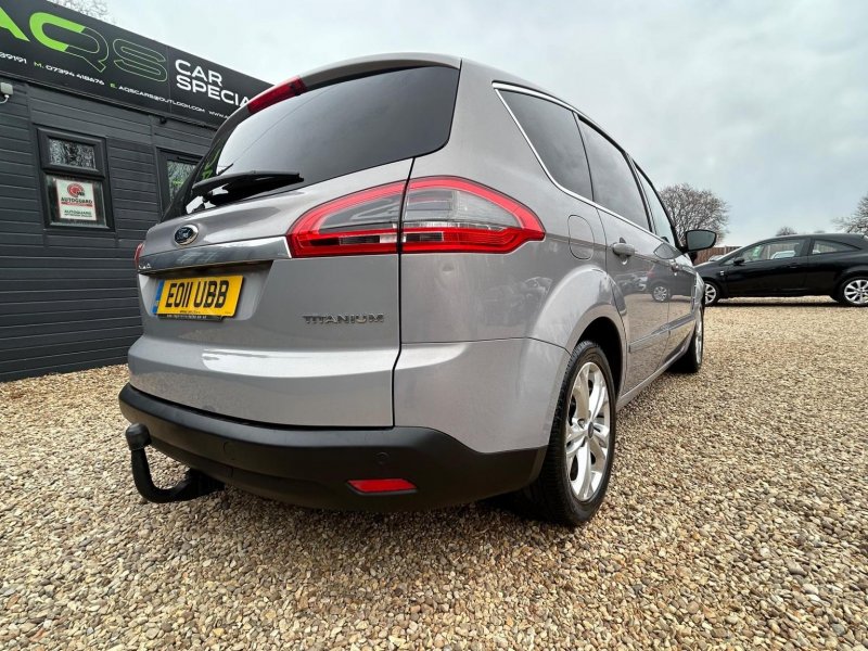 FORD S-MAX