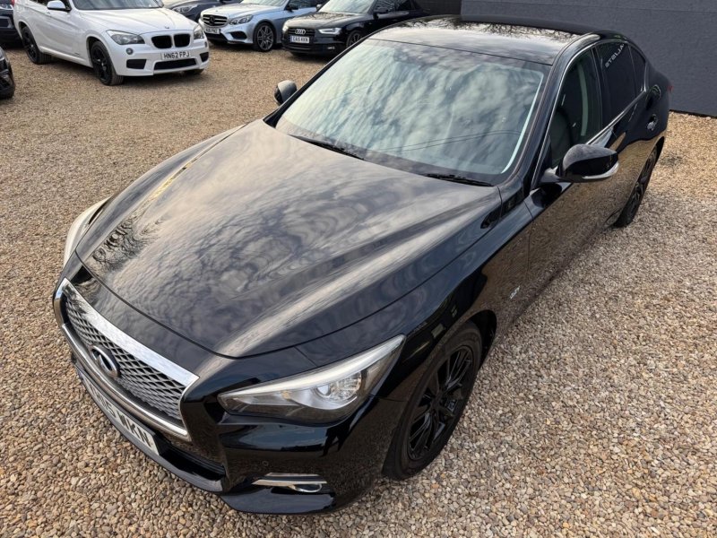 INFINITI Q50