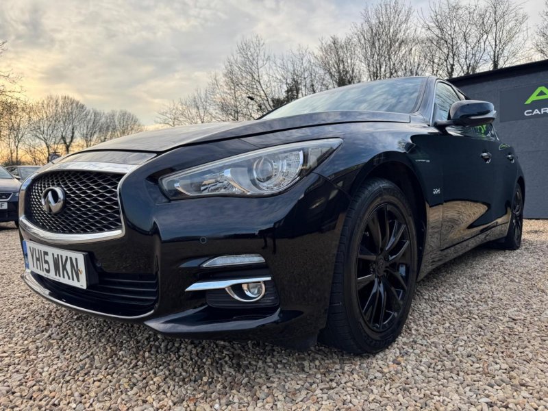 INFINITI Q50