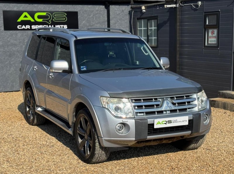MITSUBISHI SHOGUN