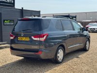 SSANGYONG TURISMO