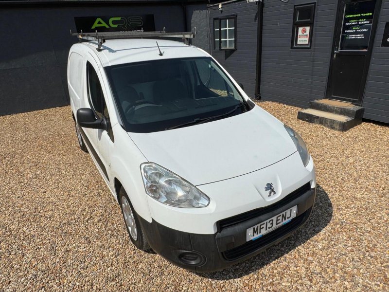 PEUGEOT PARTNER